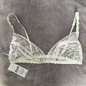Hanky Panky Shimmer I Do bra (light ivory)